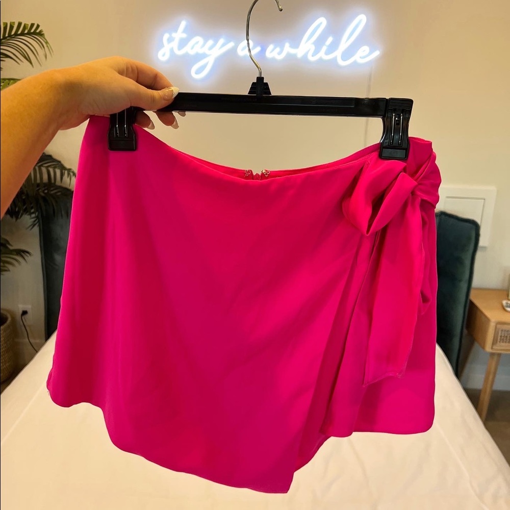 cute hot pink skort size small